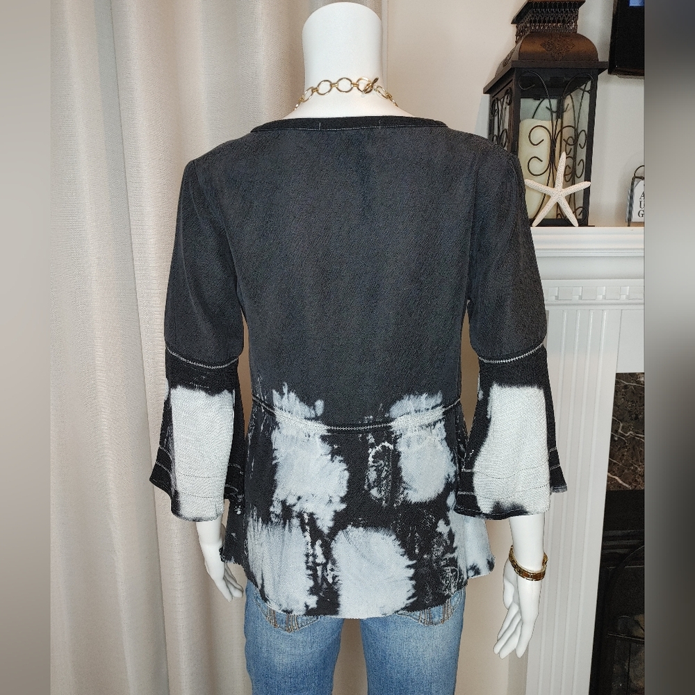 STELLA & JAMIE BELL SLEEVE TOP WITH POCKETS, BLACK TYE DIE XS - Picture 6 of 8